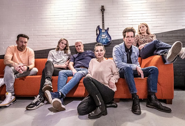 Sue The Rain: Alternative rock & indie covers in het Wielercafé