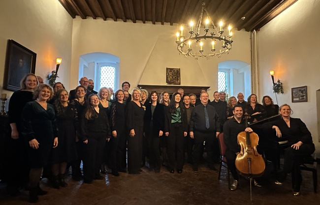Castle Christmas: sterrenkoren en gouden stemmen.