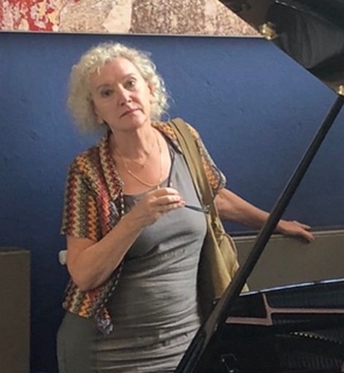 Pianoconcert Nelly Adams opent jubileumreeks 100 Jaar Sint-Jan Waalwijk