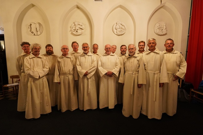 Nieuwjaarsconcert Gregoriaans Koor Utrecht in de Sint-Jan, Waalwijk