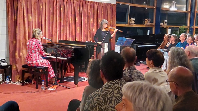 Daisy Chapman Trio