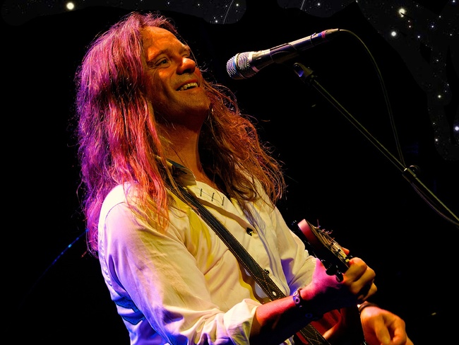 FRANK BLUEKA - LOVE FROM IRELAND