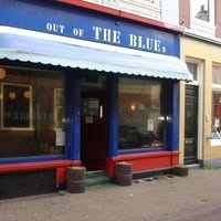 Popscene presenteert: The Ennrons en 13:Curves