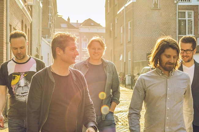 Awash in Muziekcafé De Lantaern