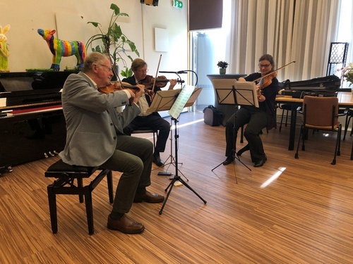 Domenica trio speelt Mozart, Dvořák, Domažlický en Haas in de Sloterkerk