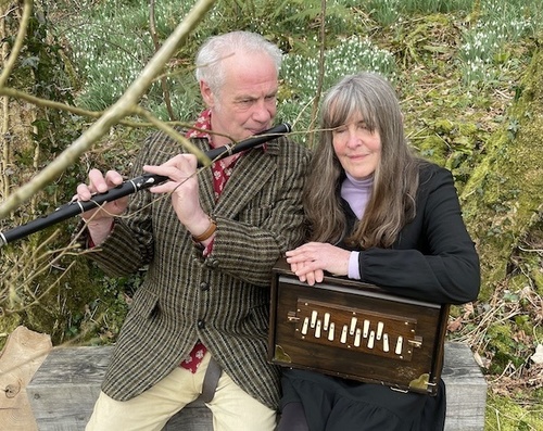 Julie Murphy & Ceri Rhys Matthews - Geëngageerde folk uit Wales